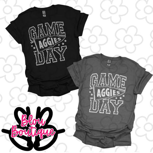 26- Game Day Pennant Dots Aggies